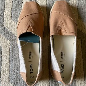 NWT Toms Alpargata slip on
